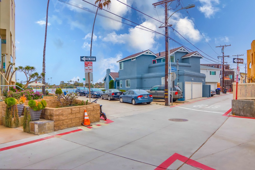 Virtual tour photo 62 of 61 for 838 Santa Barbara Pl