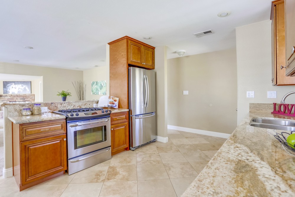 Virtual tour photo 17 of 40 for 8385 Lake Adlon Dr