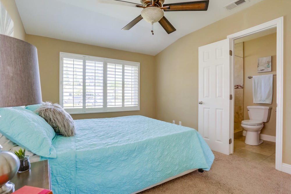 Virtual tour photo 22 of 40 for 8385 Lake Adlon Dr