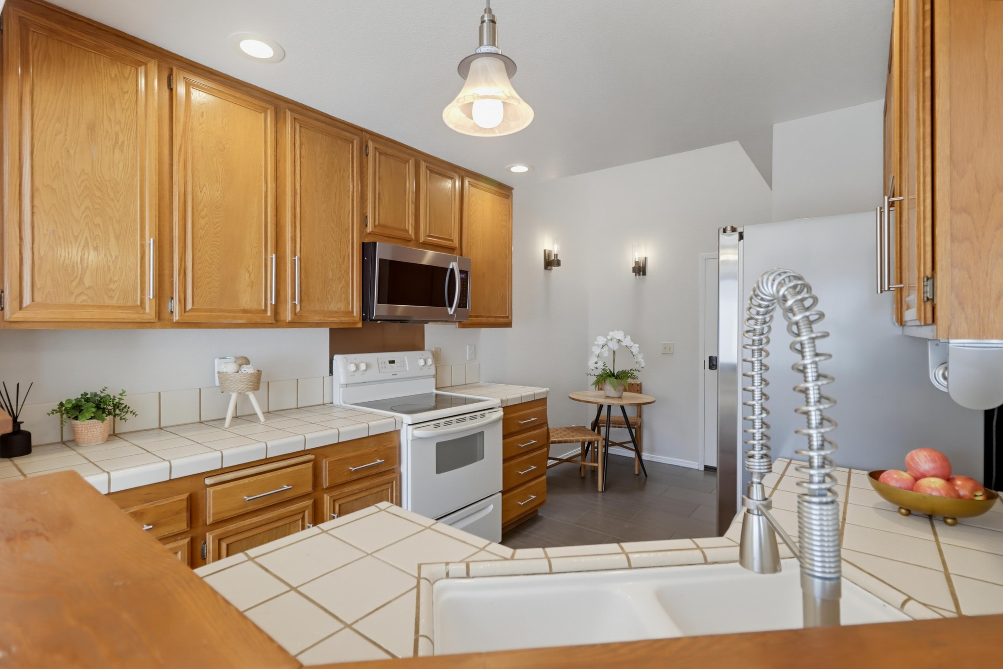 Virtual tour photo 13 of 49 for 8391 Suntree Pl