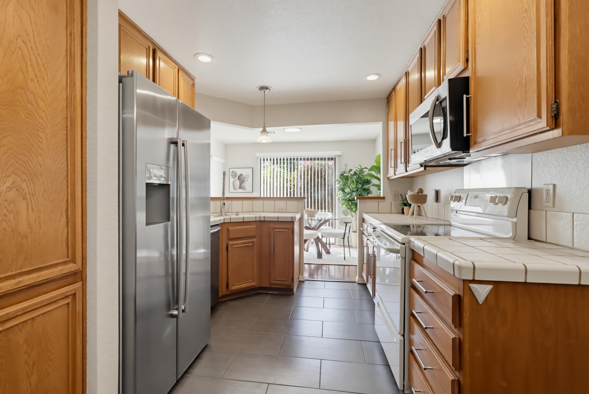 Virtual tour photo 17 of 49 for 8391 Suntree Pl