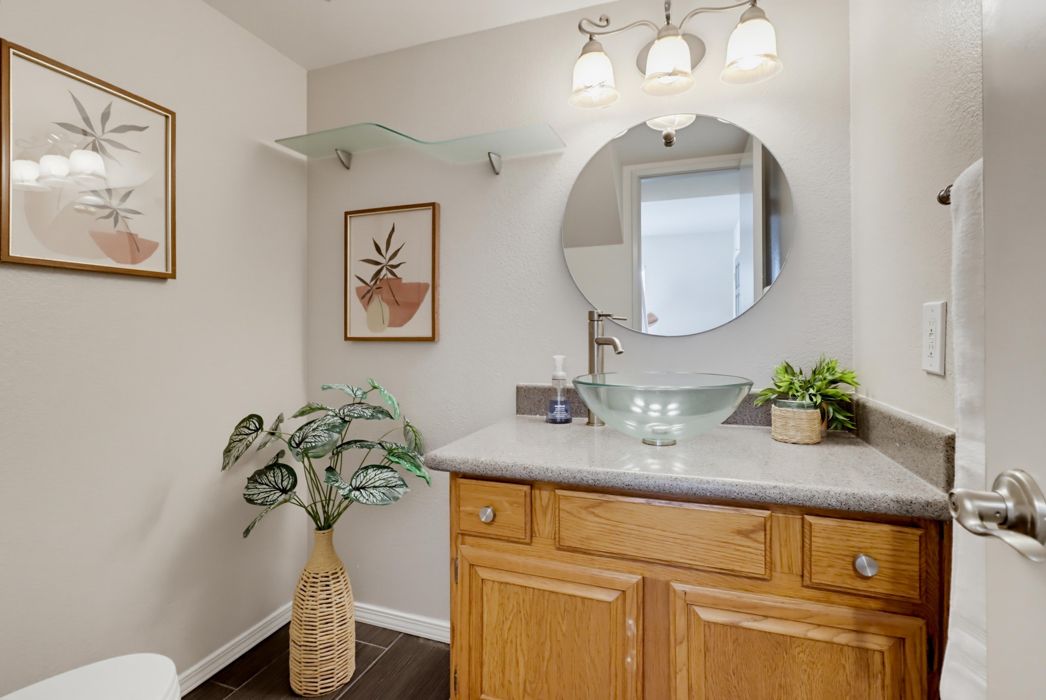 Virtual tour photo 20 of 49 for 8391 Suntree Pl