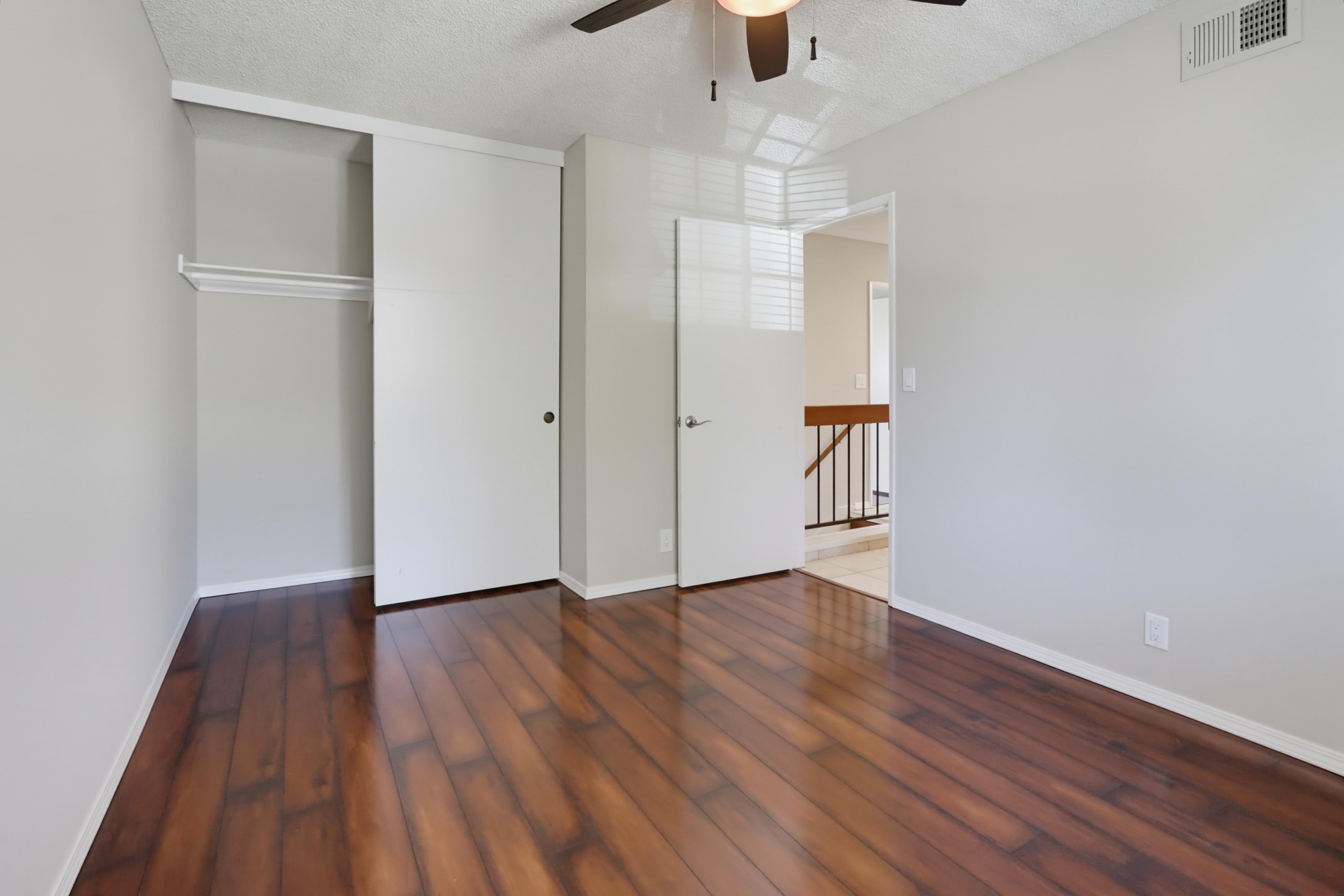 Virtual tour photo 40 of 49 for 8391 Suntree Pl