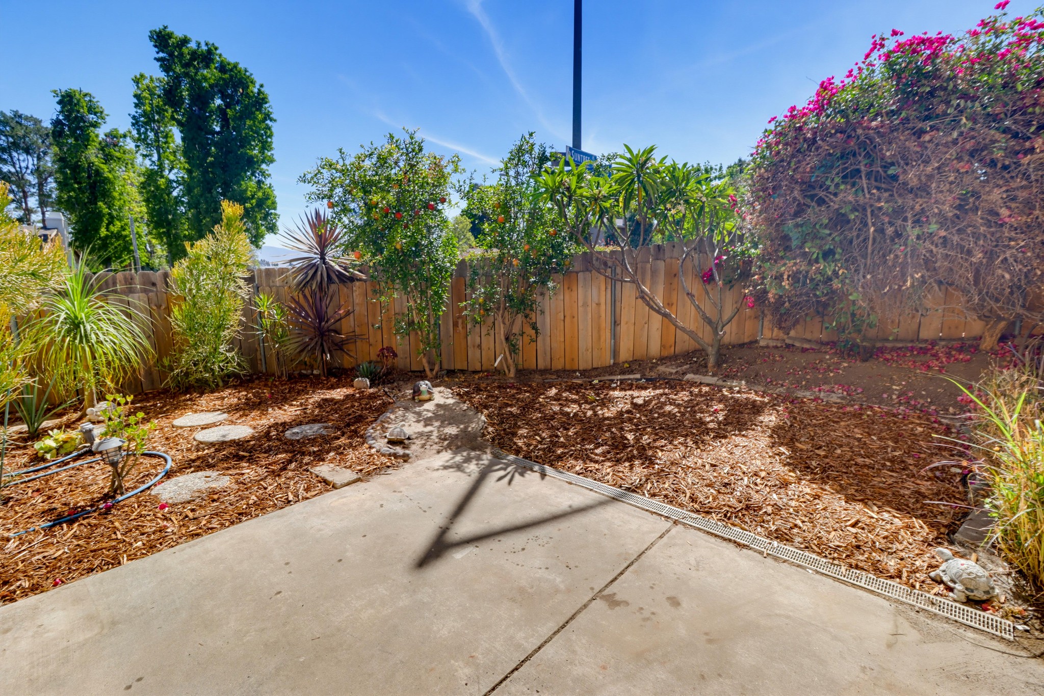 Virtual tour photo 42 of 49 for 8391 Suntree Pl