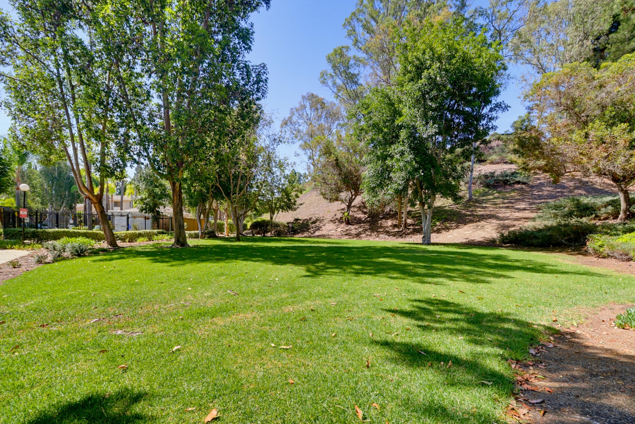 Virtual tour photo 49 of 49 for 8391 Suntree Pl