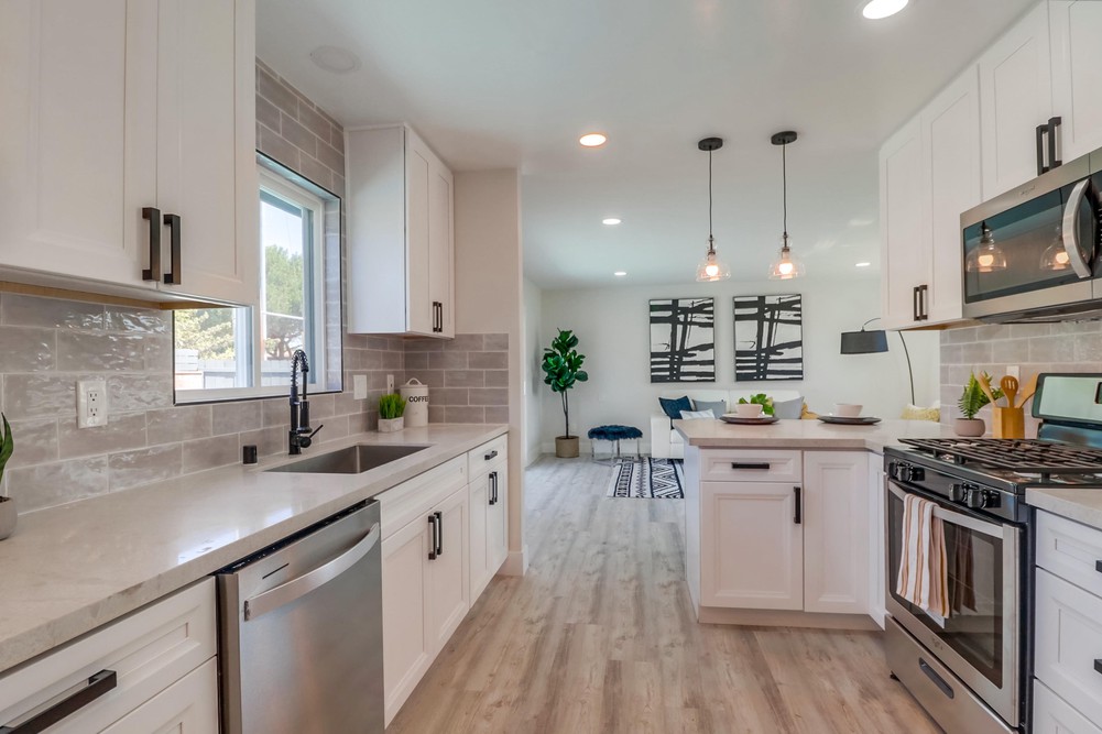 Virtual tour photo 18 of 47 for 8394 Blue Lake Dr