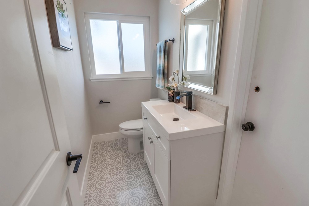 Virtual tour photo 23 of 47 for 8394 Blue Lake Dr
