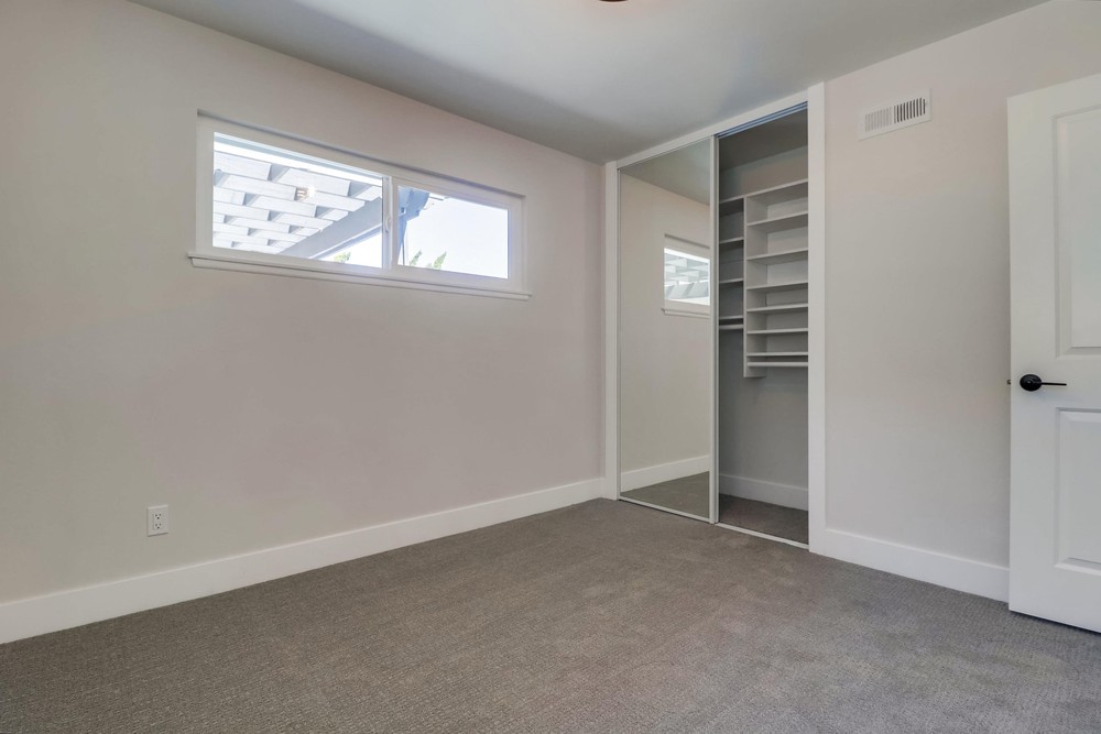 Virtual tour photo 31 of 47 for 8394 Blue Lake Dr