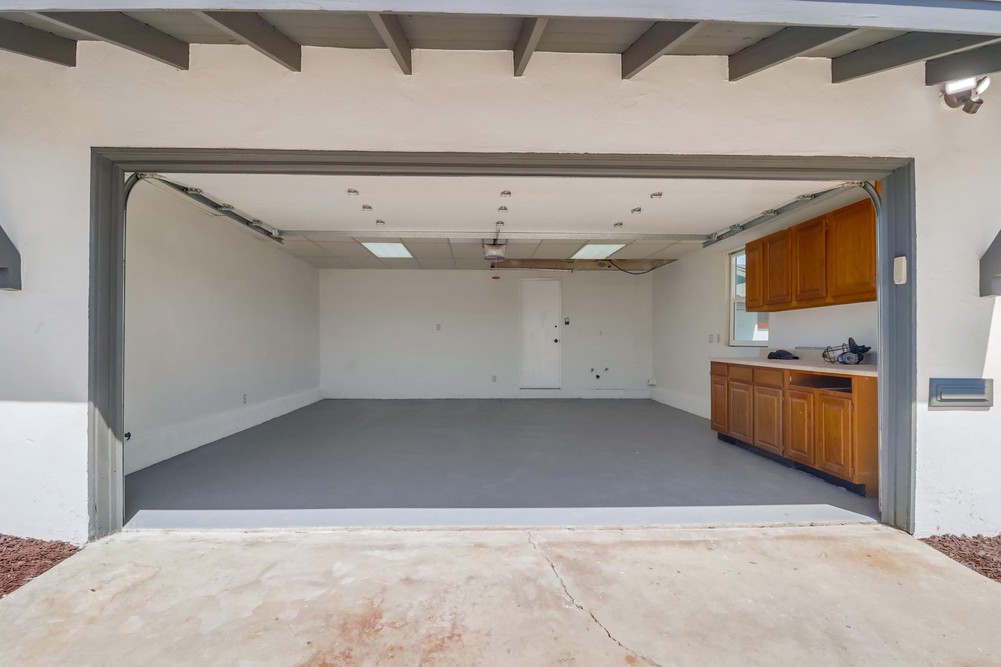 Virtual tour photo 36 of 47 for 8394 Blue Lake Dr