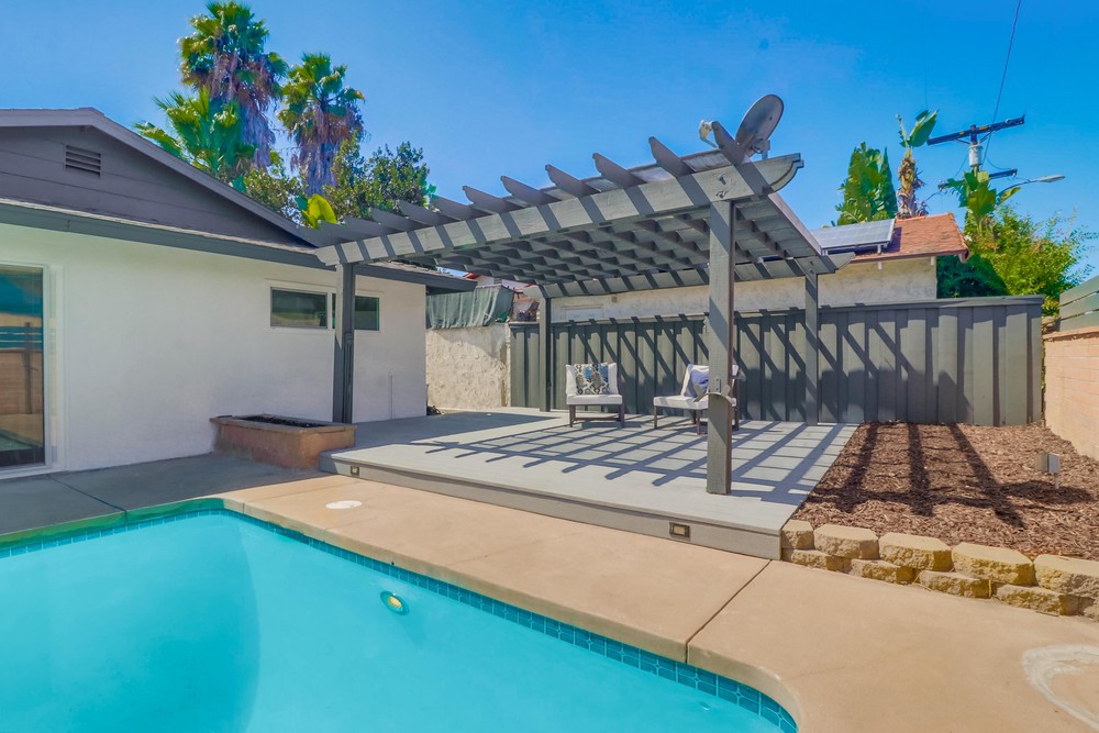 Virtual tour photo 42 of 47 for 8394 Blue Lake Dr