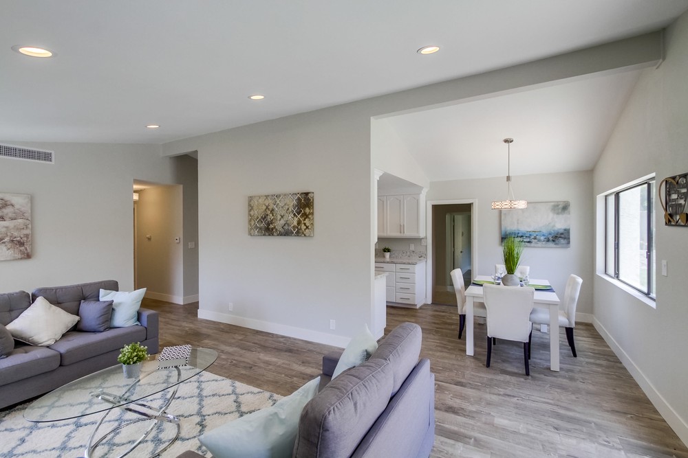 Virtual tour photo 7 of 38 for 8395 Hudson Dr