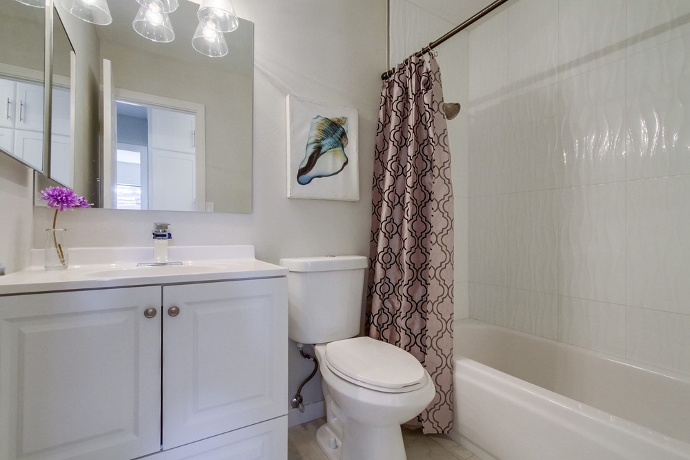 Virtual tour photo 33 of 38 for 8395 Hudson Dr