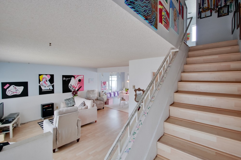 Virtual tour photo 17 of 25 for 840 Stevens Ave