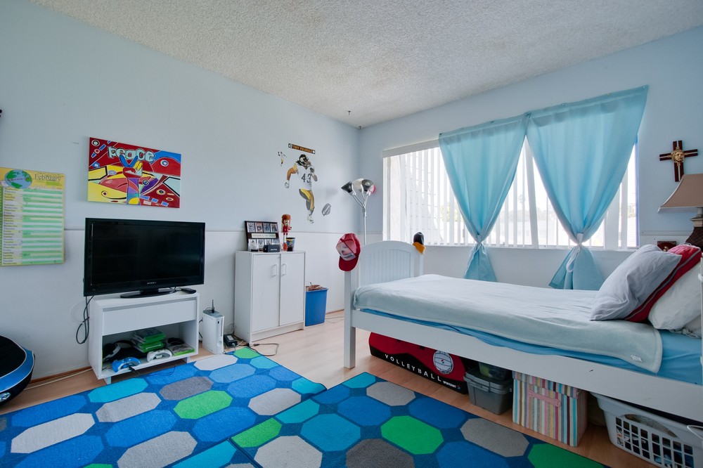 Virtual tour photo 20 of 25 for 840 Stevens Ave