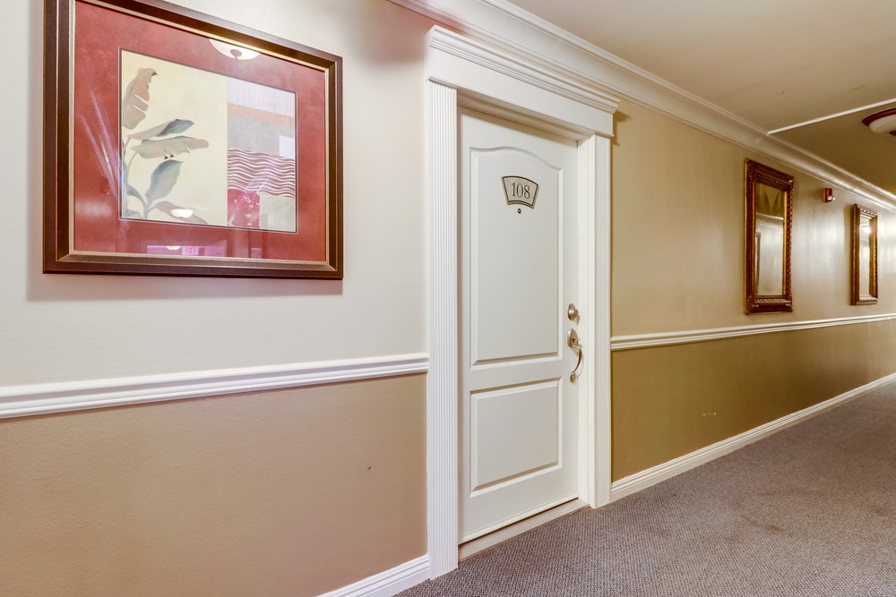 Virtual tour photo 1 of 32 for 840 Turquoise St #108