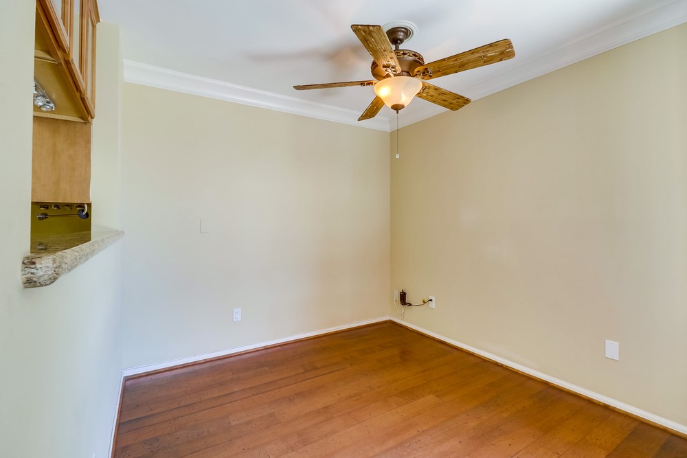 Virtual tour photo 11 of 32 for 840 Turquoise St #108
