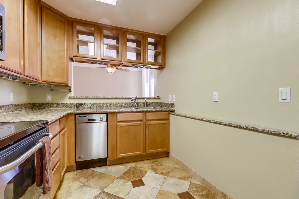Virtual tour photo 16 of 32 for 840 Turquoise St #108