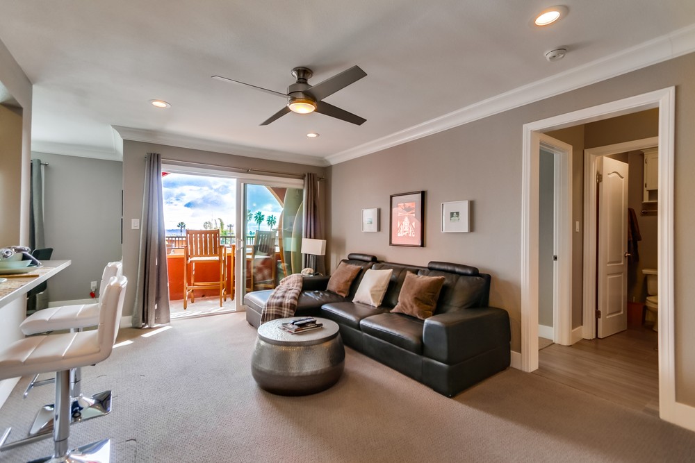 Virtual tour photo 3 of 39 for 840 Turquoise St #204