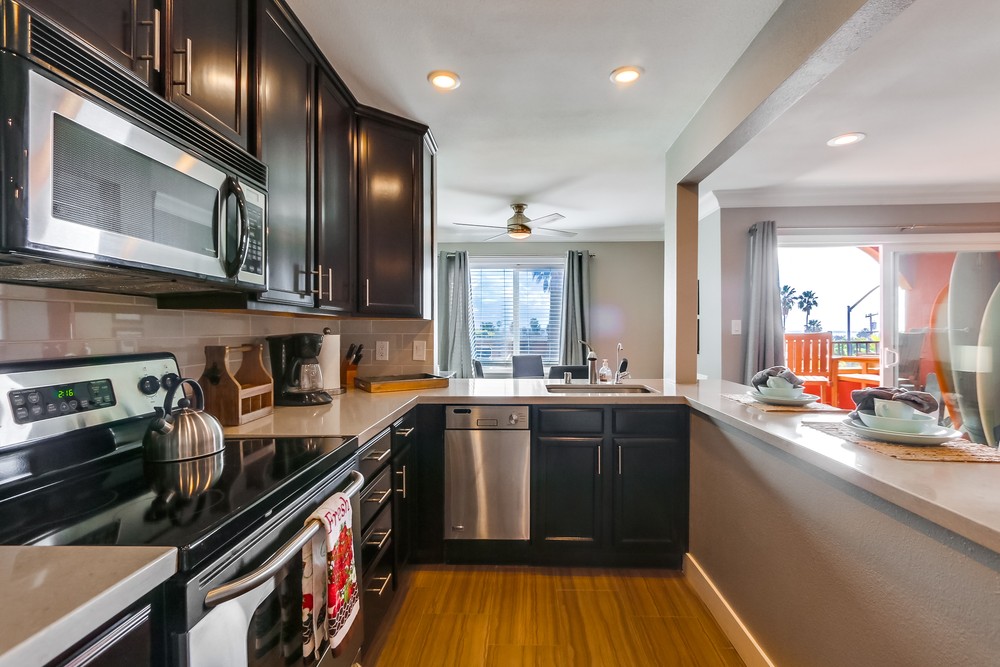 Virtual tour photo 16 of 39 for 840 Turquoise St #204