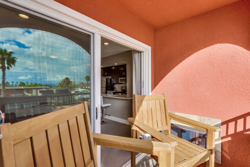 Virtual tour photo 21 of 39 for 840 Turquoise St #204