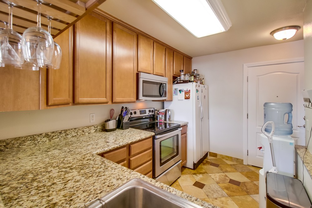 Virtual tour photo 9 of 22 for 840 Turquoise St #215
