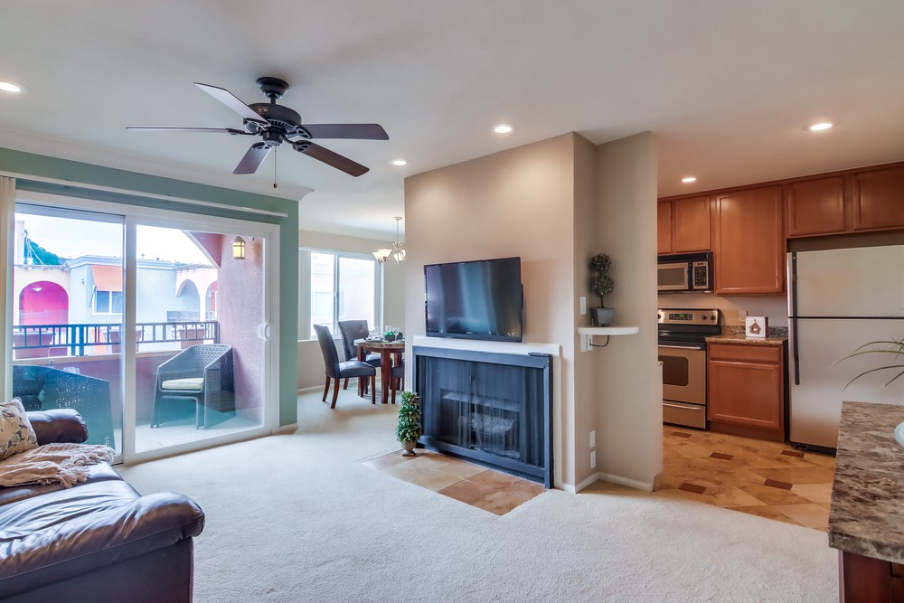 Virtual tour photo 8 of 33 for 840 Turquoise St UNIT 305
