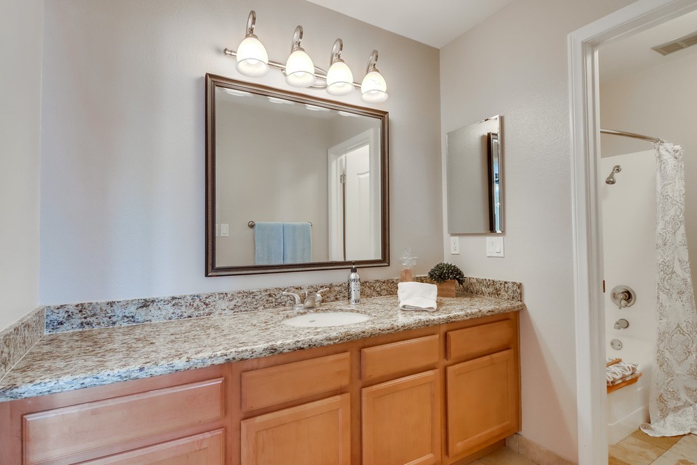Virtual tour photo 22 of 33 for 840 Turquoise St UNIT 305