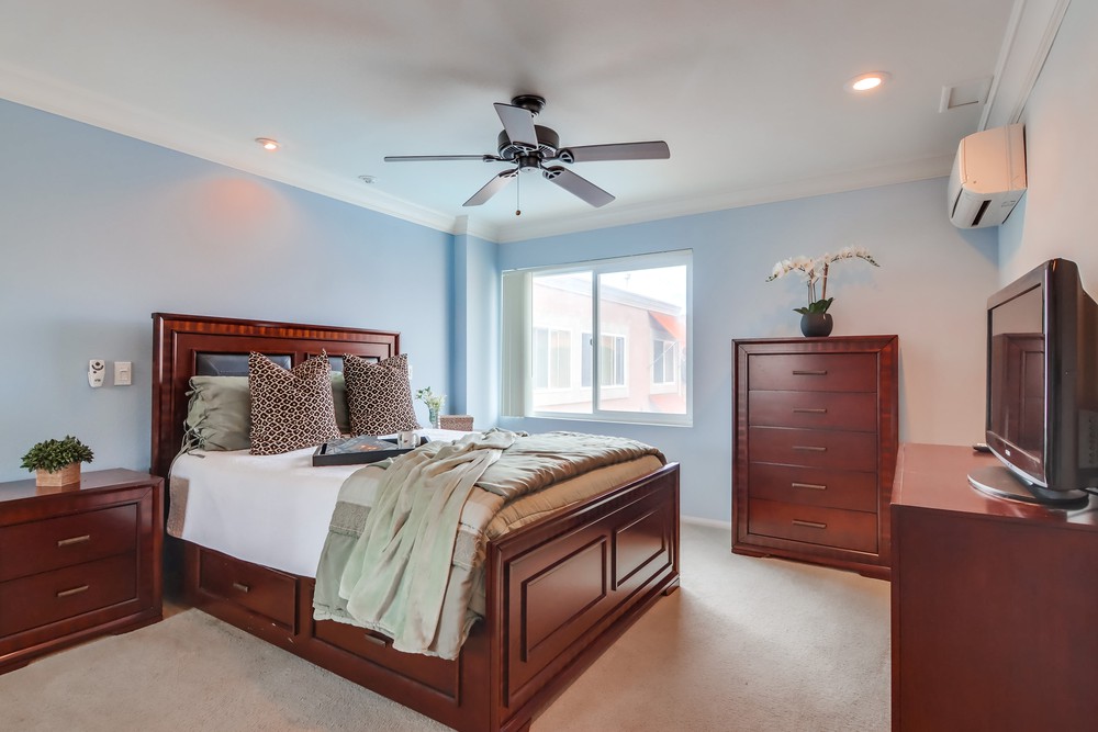 Virtual tour photo 25 of 33 for 840 Turquoise St UNIT 305