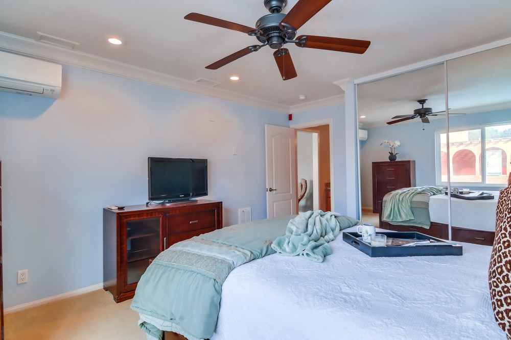 Virtual tour photo 28 of 33 for 840 Turquoise St UNIT 305