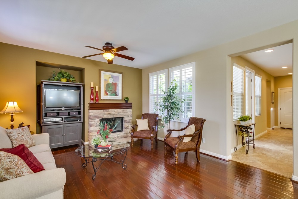 Virtual tour photo 4 of 25 for 8400 Katherine Claire Ln