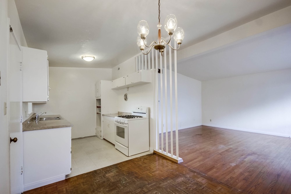 Virtual tour photo 11 of 41 for 8404 Onalaska Ave