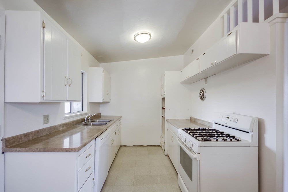 Virtual tour photo 14 of 41 for 8404 Onalaska Ave