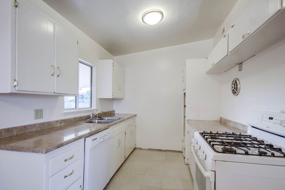 Virtual tour photo 17 of 41 for 8404 Onalaska Ave