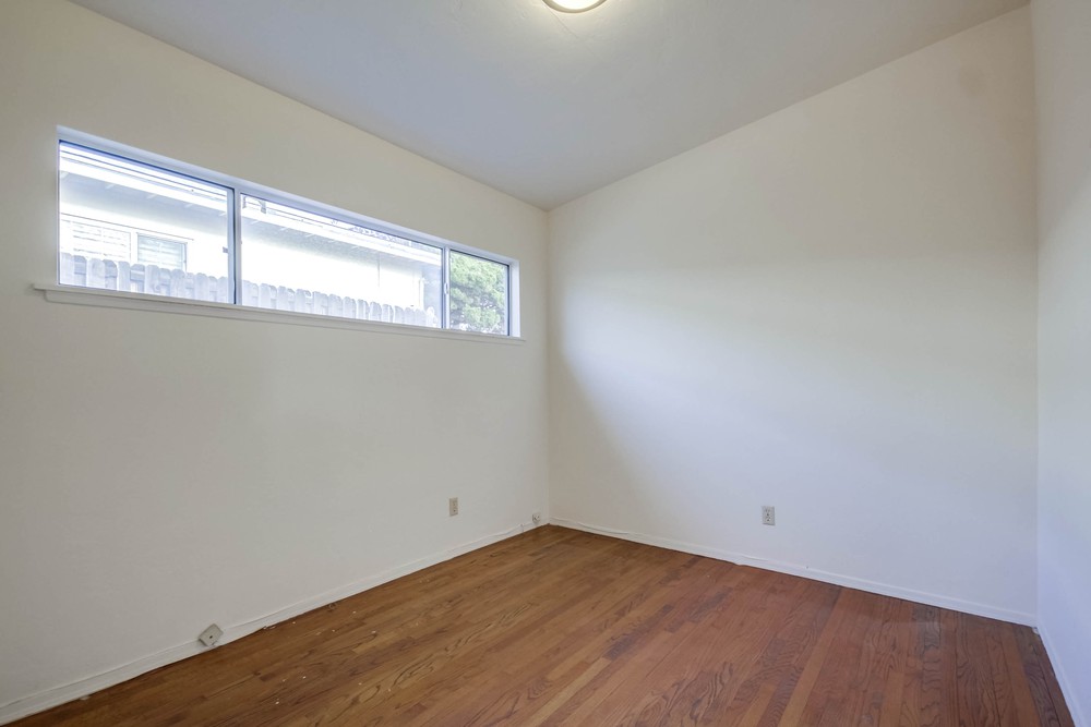 Virtual tour photo 23 of 41 for 8404 Onalaska Ave