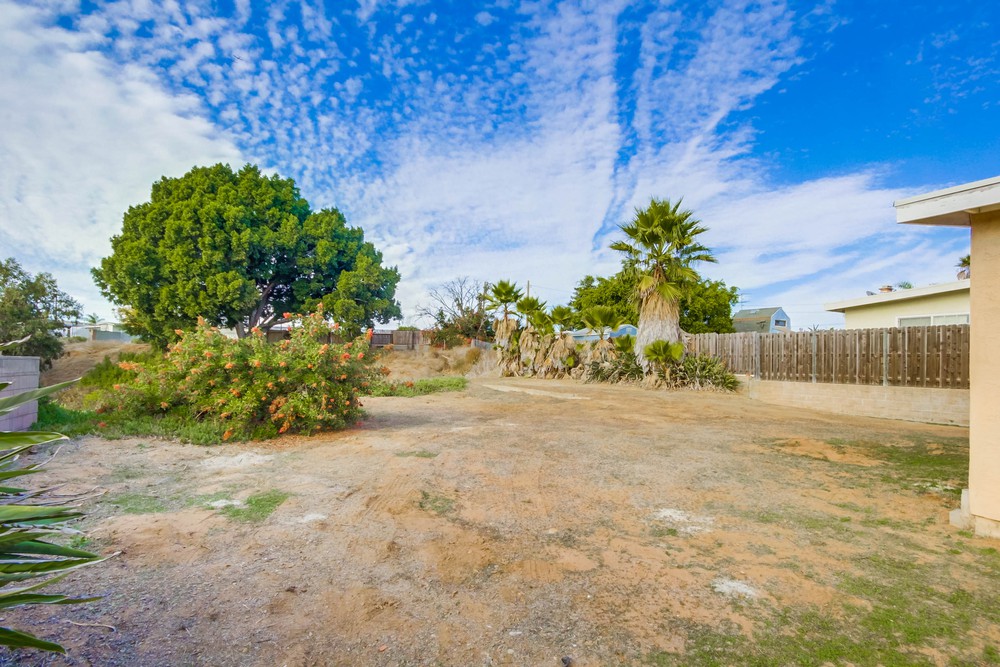 Virtual tour photo 32 of 41 for 8404 Onalaska Ave