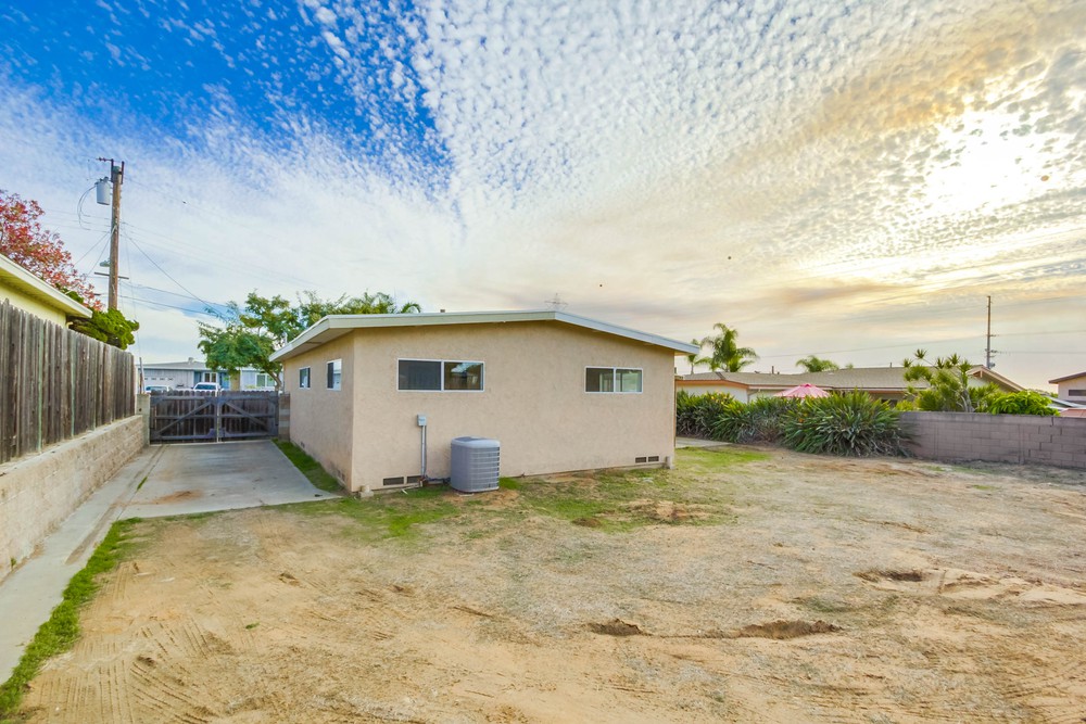 Virtual tour photo 36 of 41 for 8404 Onalaska Ave