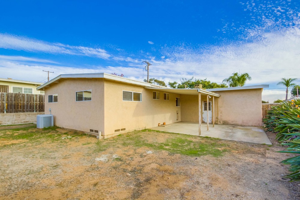 Virtual tour photo 37 of 41 for 8404 Onalaska Ave