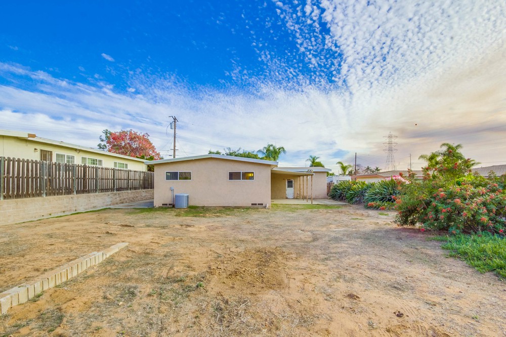 Virtual tour photo 38 of 41 for 8404 Onalaska Ave