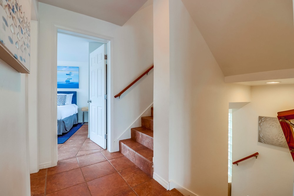 Virtual tour photo 23 of 56 for 841 Avalon Ct