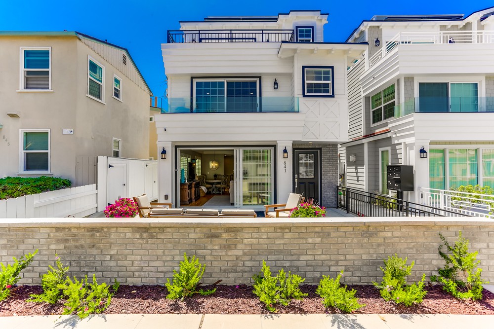 Virtual tour photo 5 of 61 for 841 Jamaica Ct