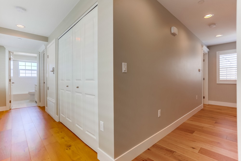 Virtual tour photo 26 of 61 for 841 Jamaica Ct