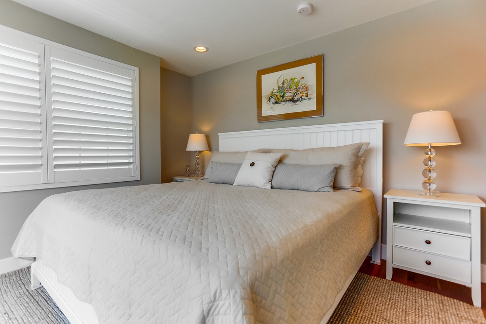 Virtual tour photo 45 of 61 for 841 Jamaica Ct