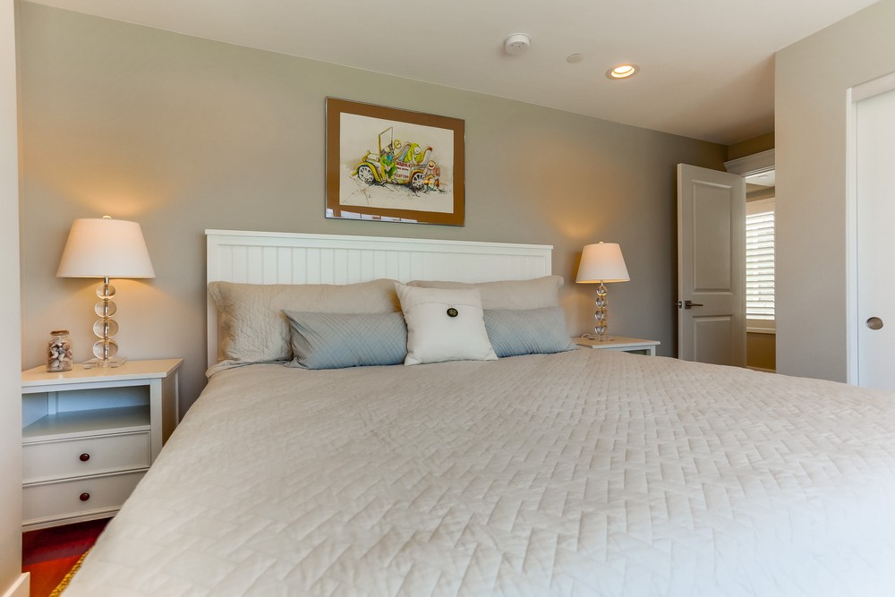 Virtual tour photo 47 of 61 for 841 Jamaica Ct