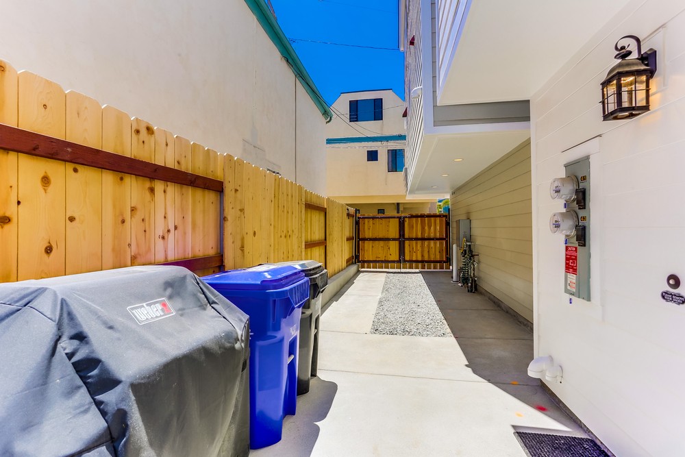 Virtual tour photo 56 of 61 for 841 Jamaica Ct