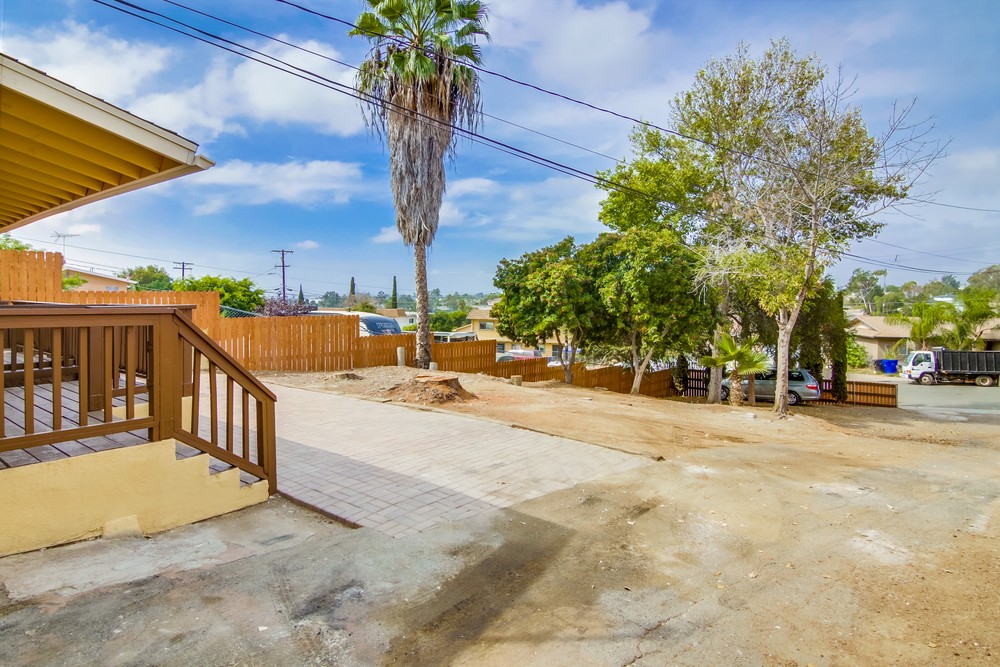 Virtual tour photo 9 of 42 for 841 Winston Dr
