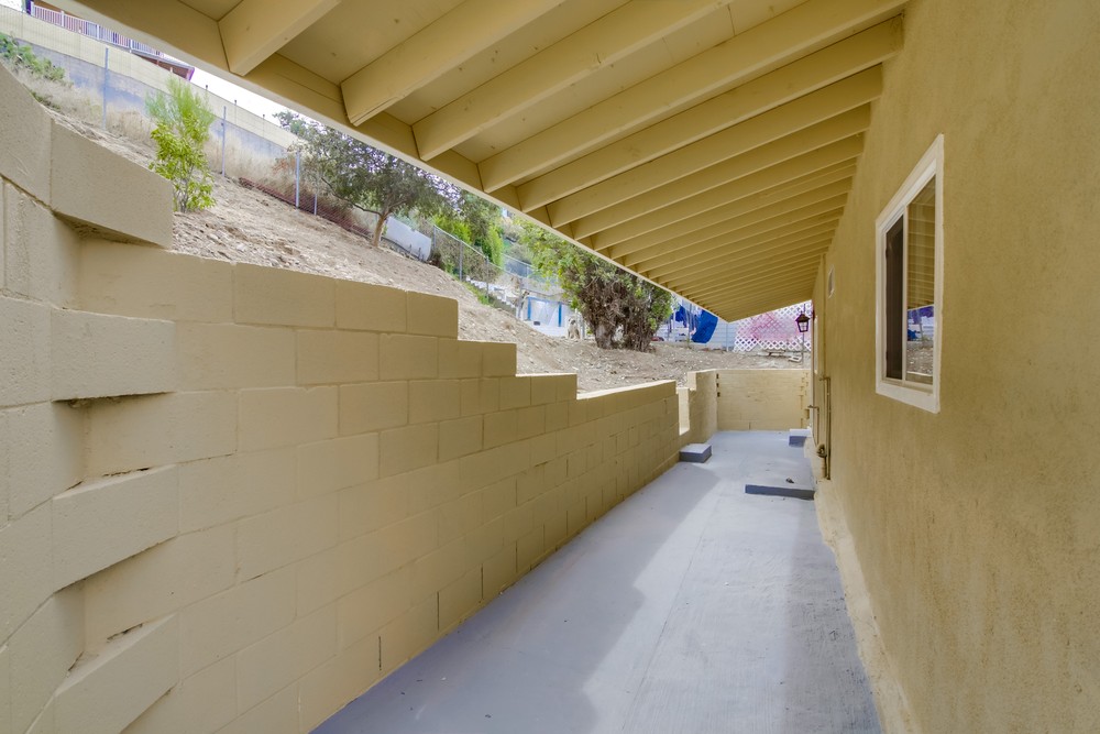 Virtual tour photo 39 of 42 for 841 Winston Dr