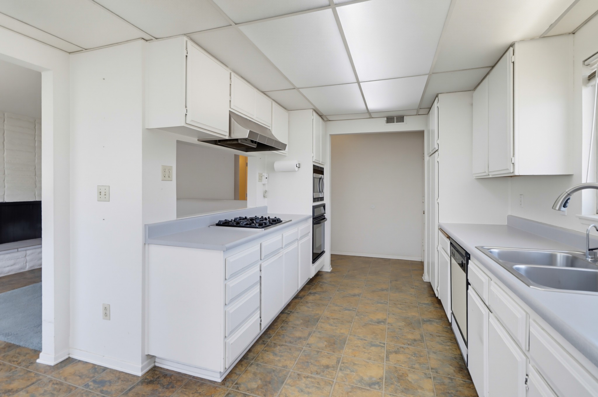 Virtual tour photo 16 of 47 for 8411 Kappa St