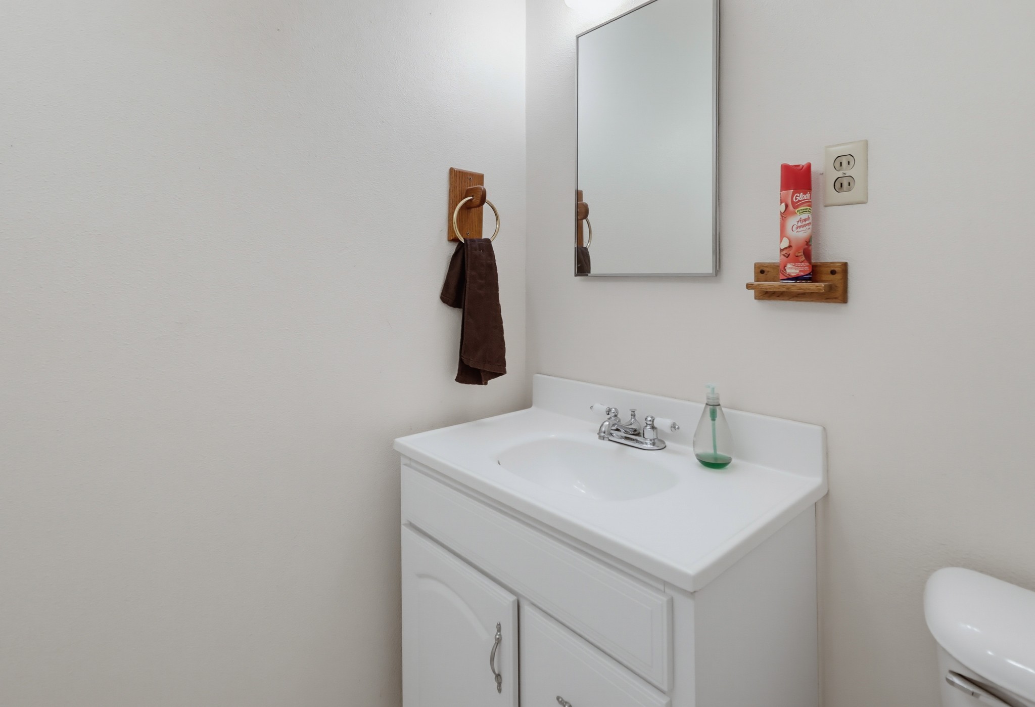 Virtual tour photo 23 of 47 for 8411 Kappa St