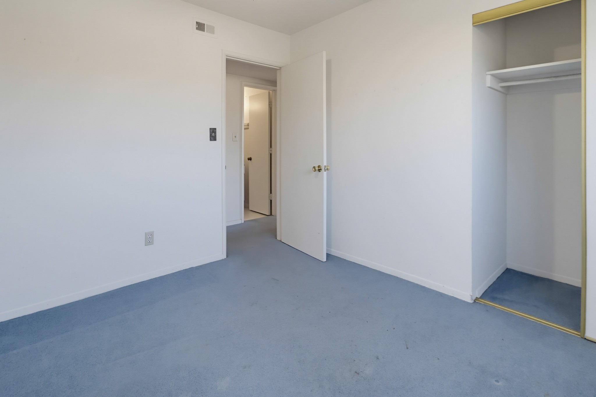 Virtual tour photo 27 of 47 for 8411 Kappa St