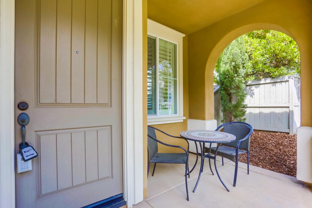 Virtual tour photo 6 of 51 for 8417 Kern Crescent